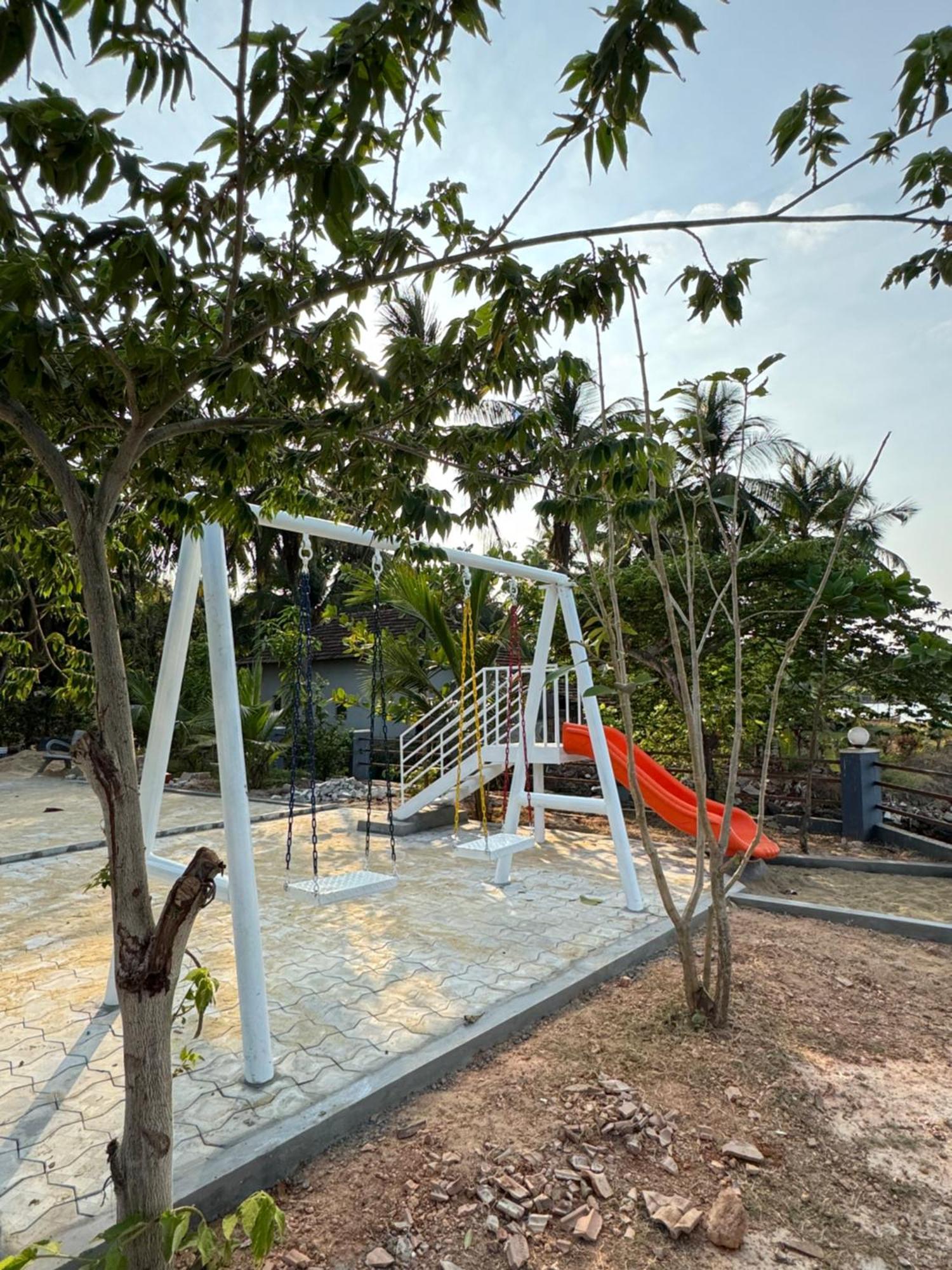 The Backwater Homestay Udupi Exterior photo